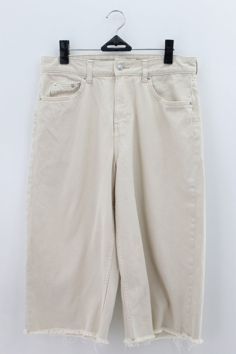 SHORT Femenino Divided