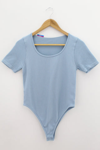 TOP Femenino BASICO CON MANGA