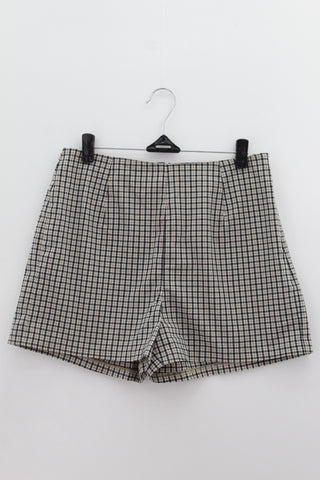 SHORT Femenino Gap