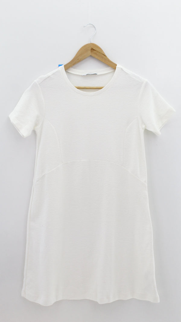 VESTIDO Femenino CASUAL/DEPORTIVO Zara
