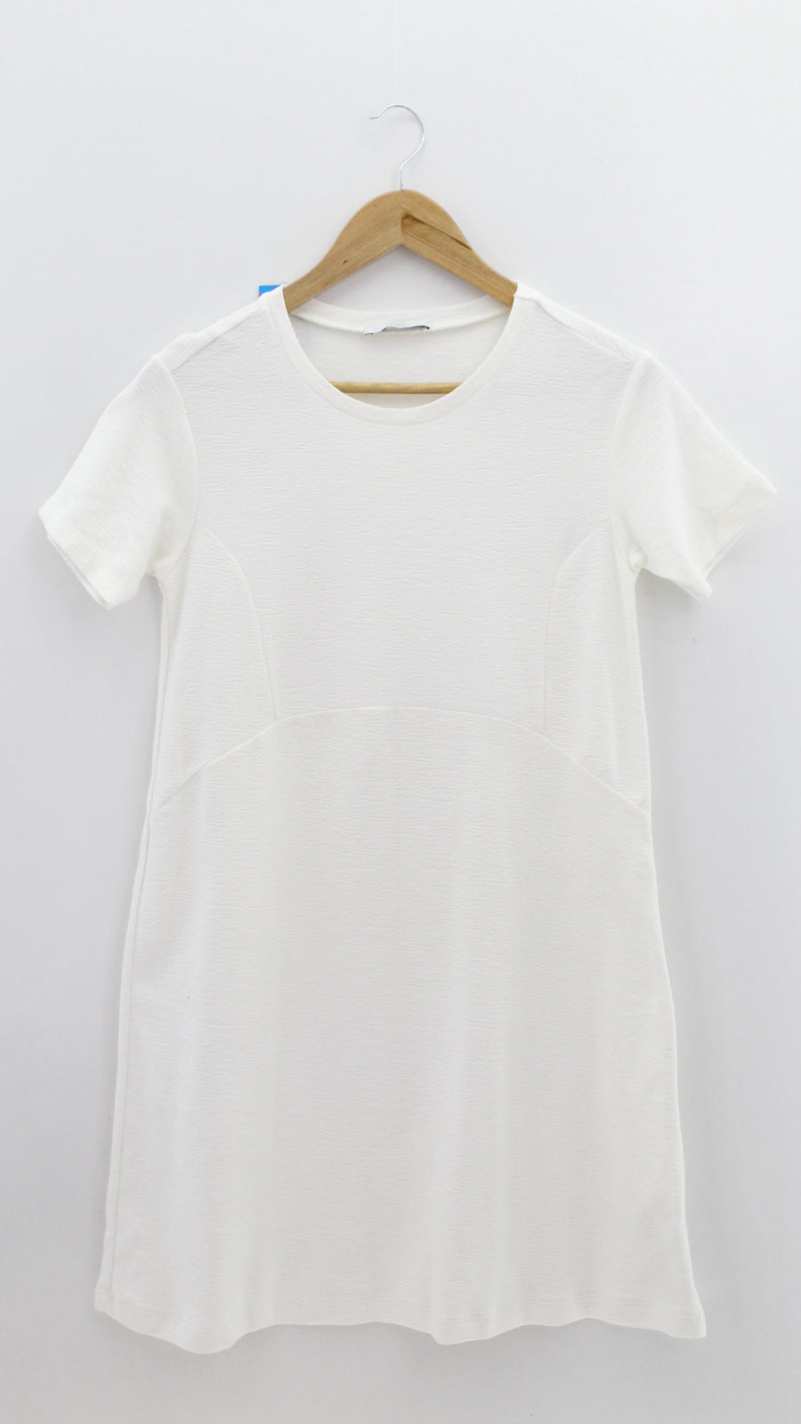 VESTIDO Femenino CASUAL/DEPORTIVO Zara