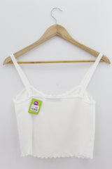 TOP Femenino BASICO SIN MANGA Zara
