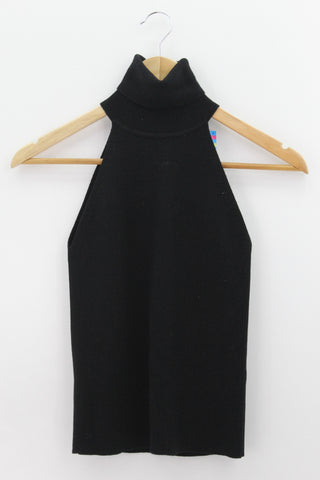 TOP Femenino BASICO SIN MANGA Zara