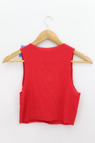 TOP Femenino BASICO SIN MANGA Zara