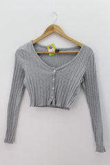 TOP Femenino BASICO CON MANGA Shein