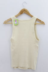 TOP Femenino BASICO SIN MANGA Zara