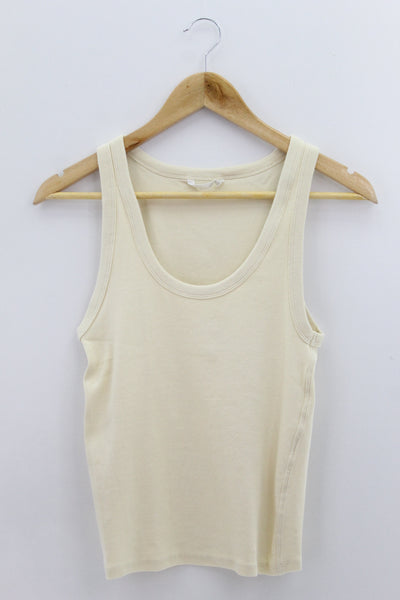 TOP Femenino BASICO SIN MANGA Zara