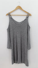VESTIDO Femenino FORMAL/OFICINA Pull & Bear