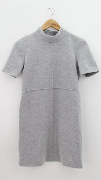 VESTIDO Femenino FORMAL/OFICINA Zara