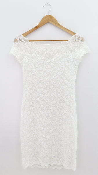 VESTIDO Femenino FORMAL/OFICINA Monteau