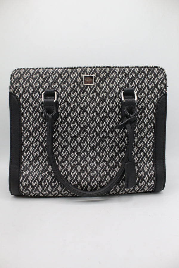 CARTERA Nine West
