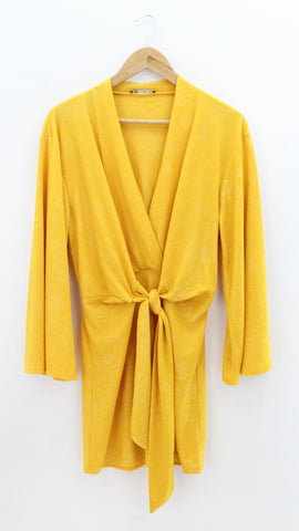 VESTIDO Femenino FORMAL/OFICINA Zara