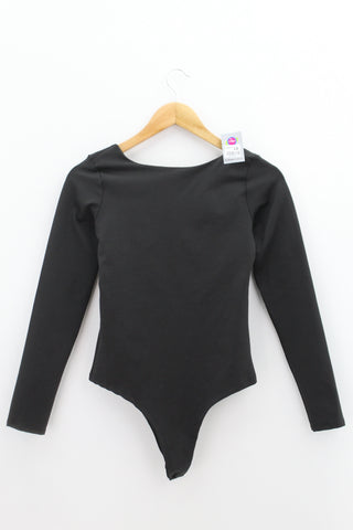 TOP Femenino BASICO CON MANGA