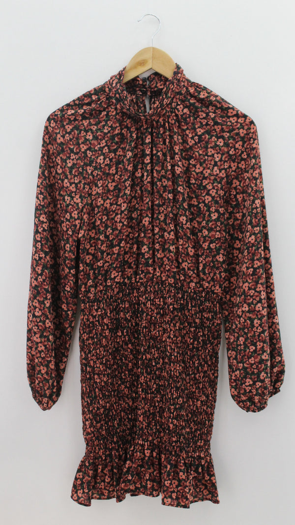 VESTIDO Femenino CASUAL/DEPORTIVO Zara