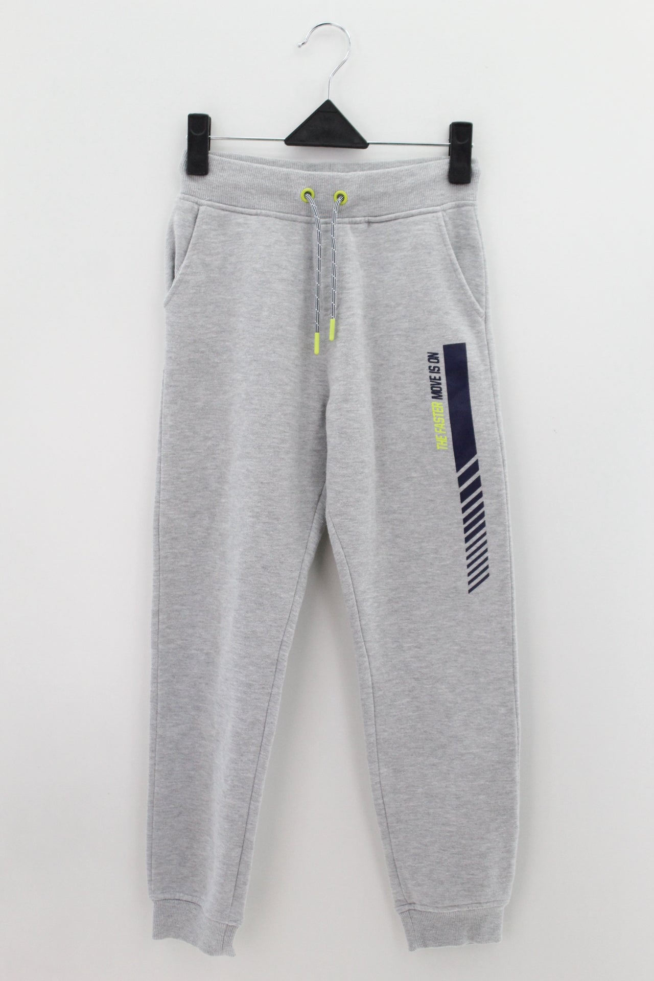 PANTALON DEPORTIVO niño (3-7)