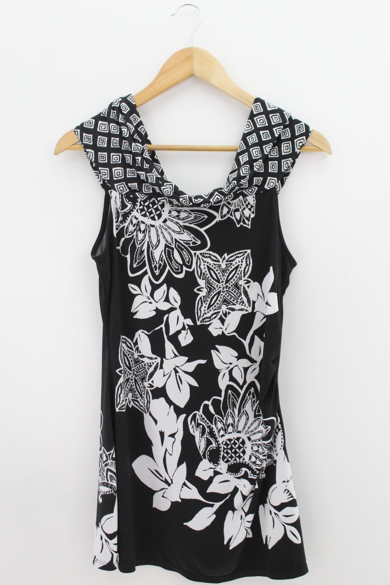 TOP Femenino CASUAL White Houseblack