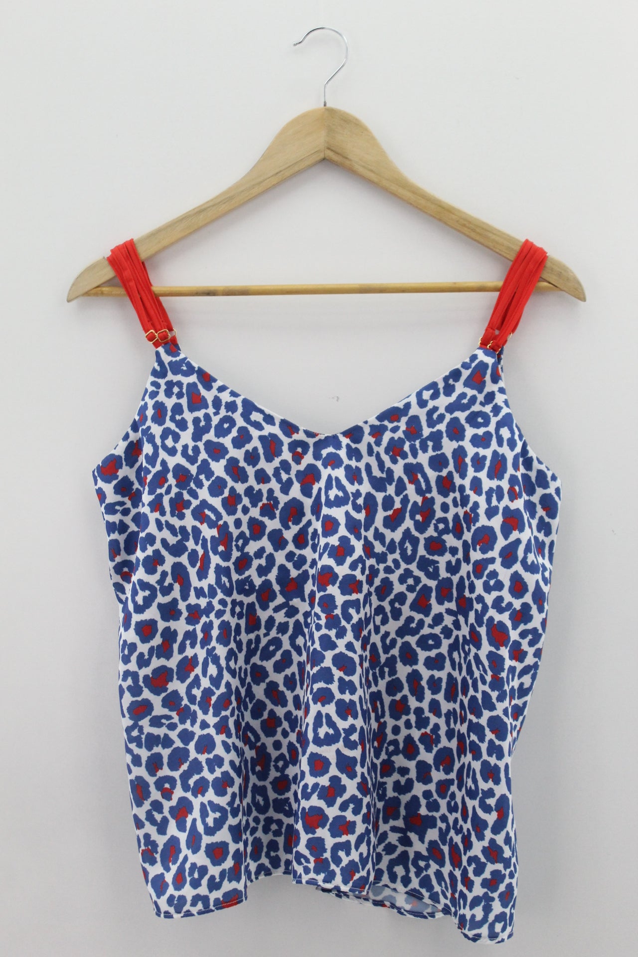 TOP Femenino CASUAL Studio F
