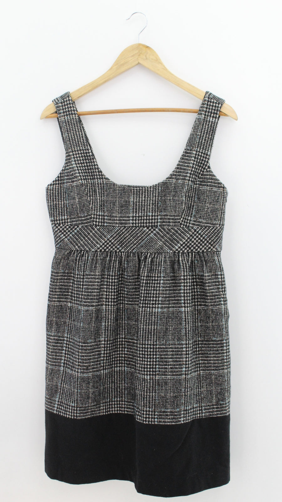 VESTIDO Femenino CASUAL/DEPORTIVO Zara