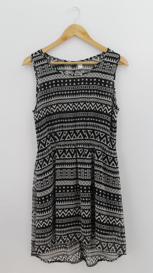 VESTIDO Femenino CASUAL/DEPORTIVO H&M