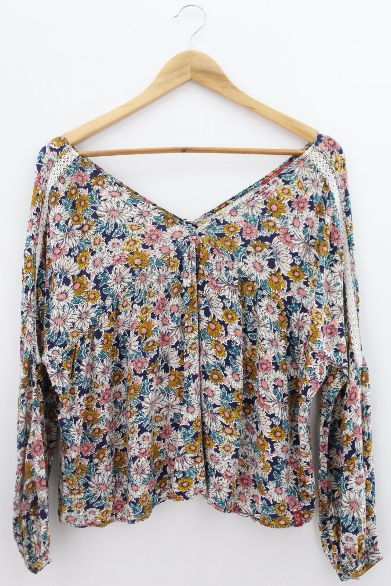 TOP Femenino CASUAL EDC