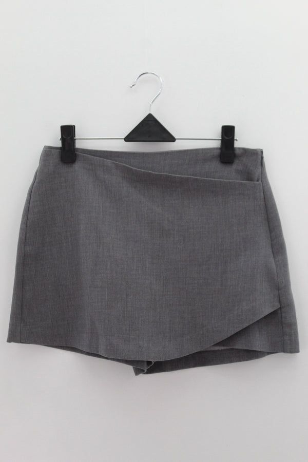 SHORT Femenino Stradivarius