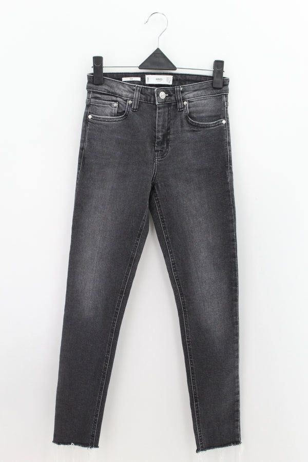 JEAN SKYNNI Femenino Mango