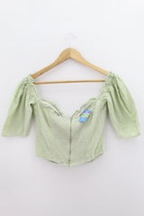 TOP Femenino BASICO CON MANGA Guess
