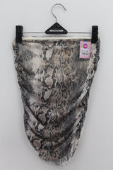TOP Femenino BASICO SIN MANGA Stradivarius