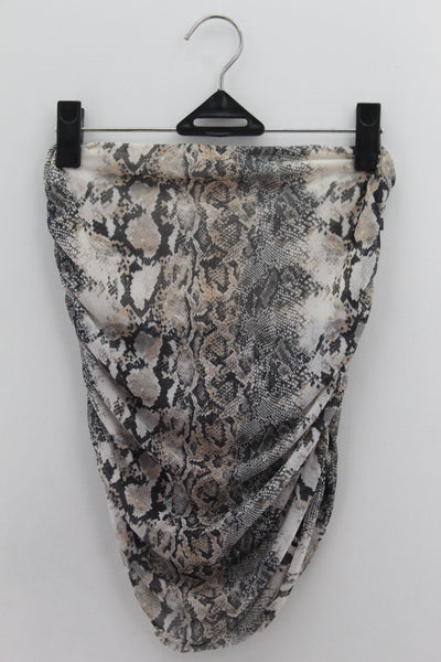 TOP Femenino BASICO SIN MANGA Stradivarius