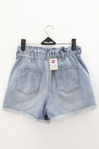 SHORT Femenino No Boundaries