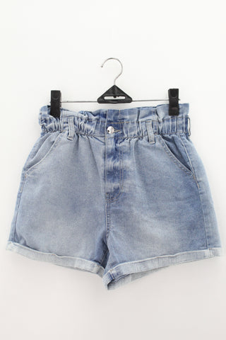 SHORT Femenino No Boundaries