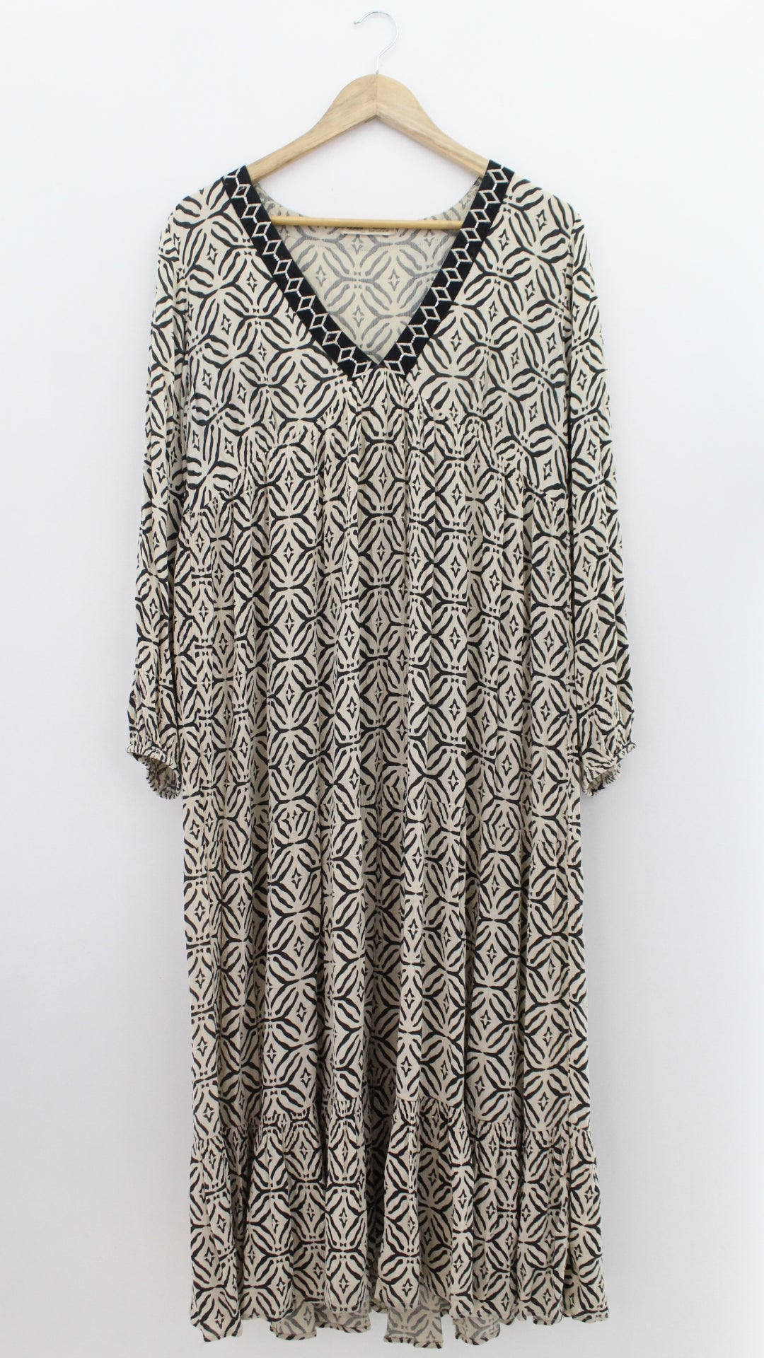VESTIDO Femenino FORMAL/OFICINA Pull & Bear