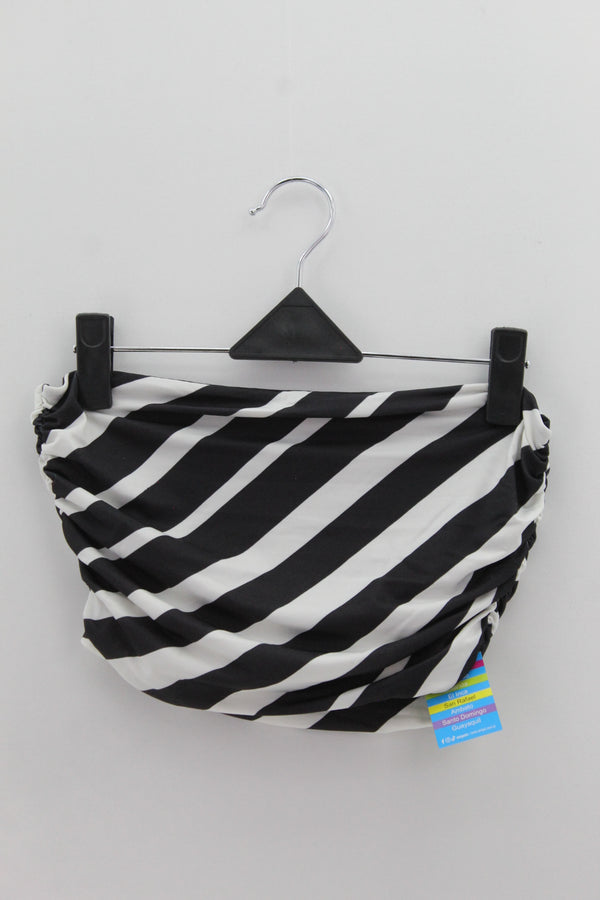 TOP Femenino BASICO SIN MANGA H&M