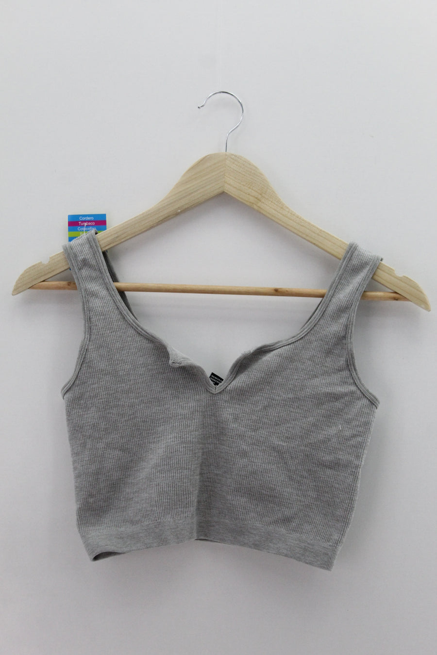 TOP Femenino BASICO SIN MANGA Forever 21