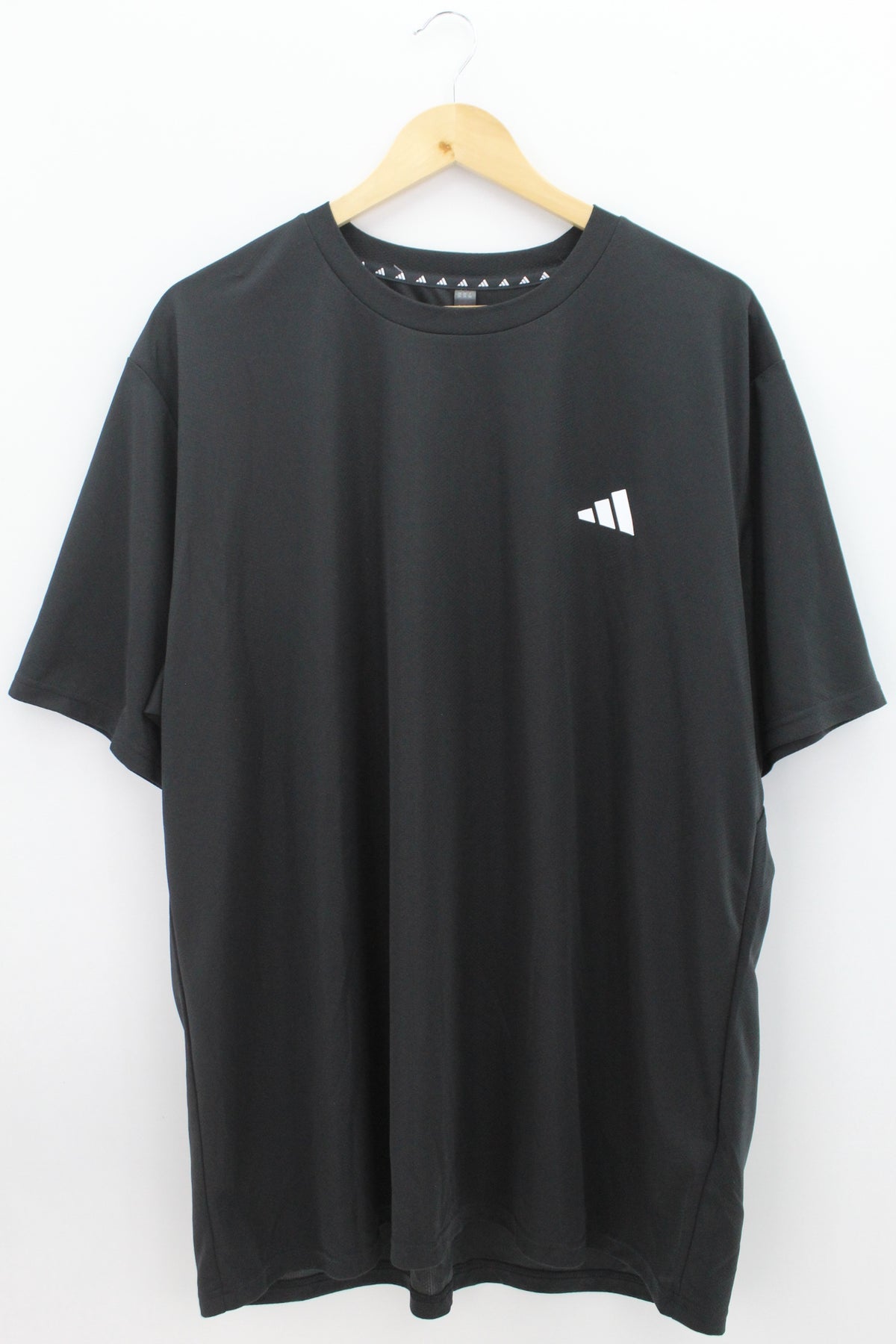 CAMISETA DEPORTIVA Masculino Adidas