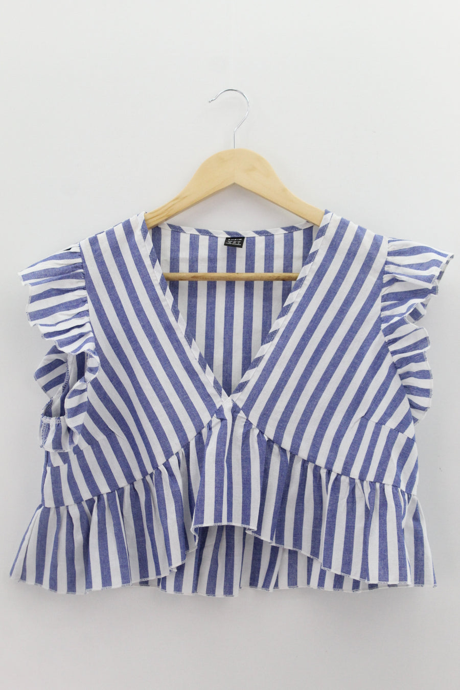 TOP Femenino BASICO SIN MANGA Shein