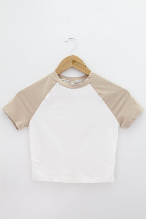 TOP Femenino BASICO CON MANGA Divided