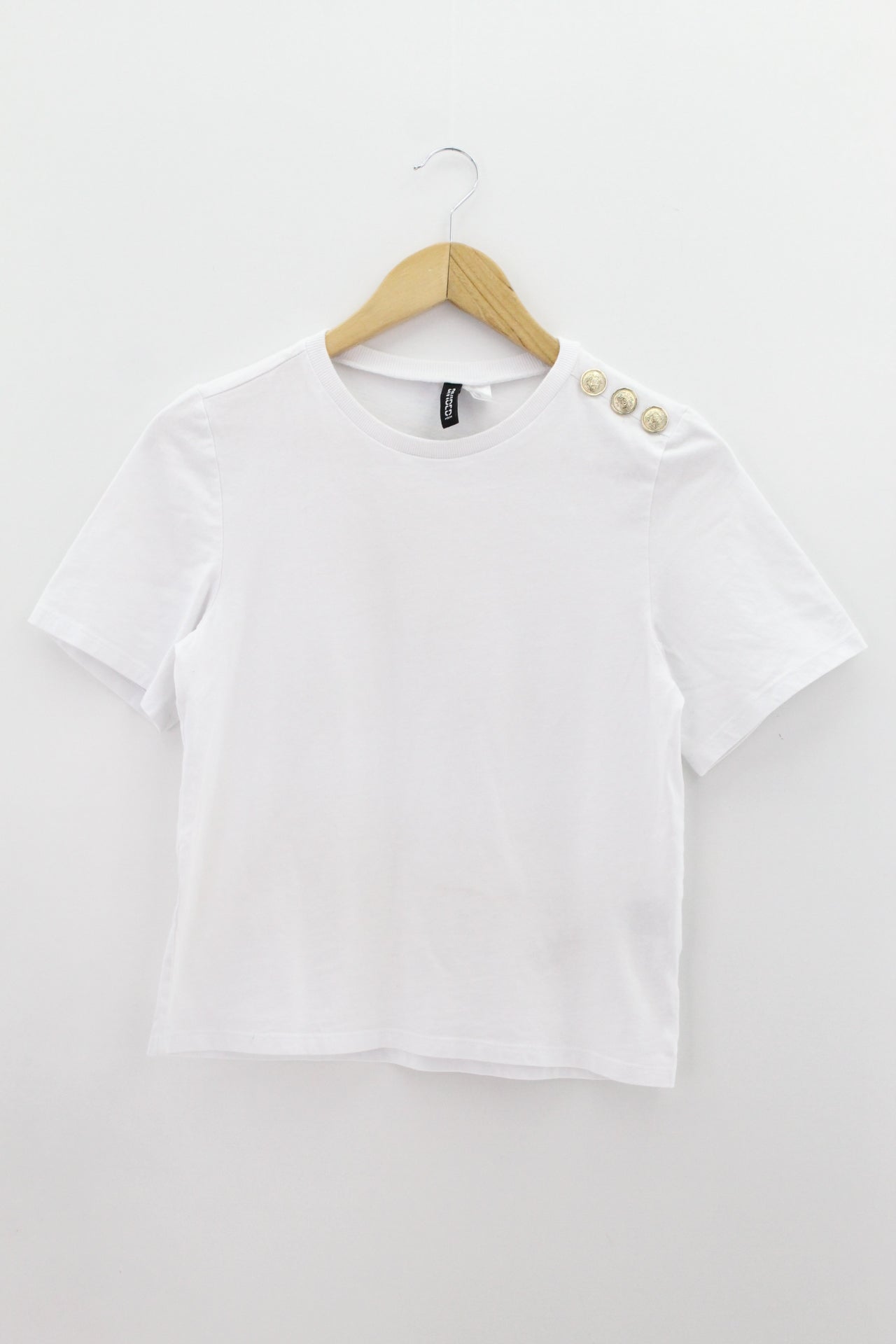 TOP Femenino CASUAL Divided