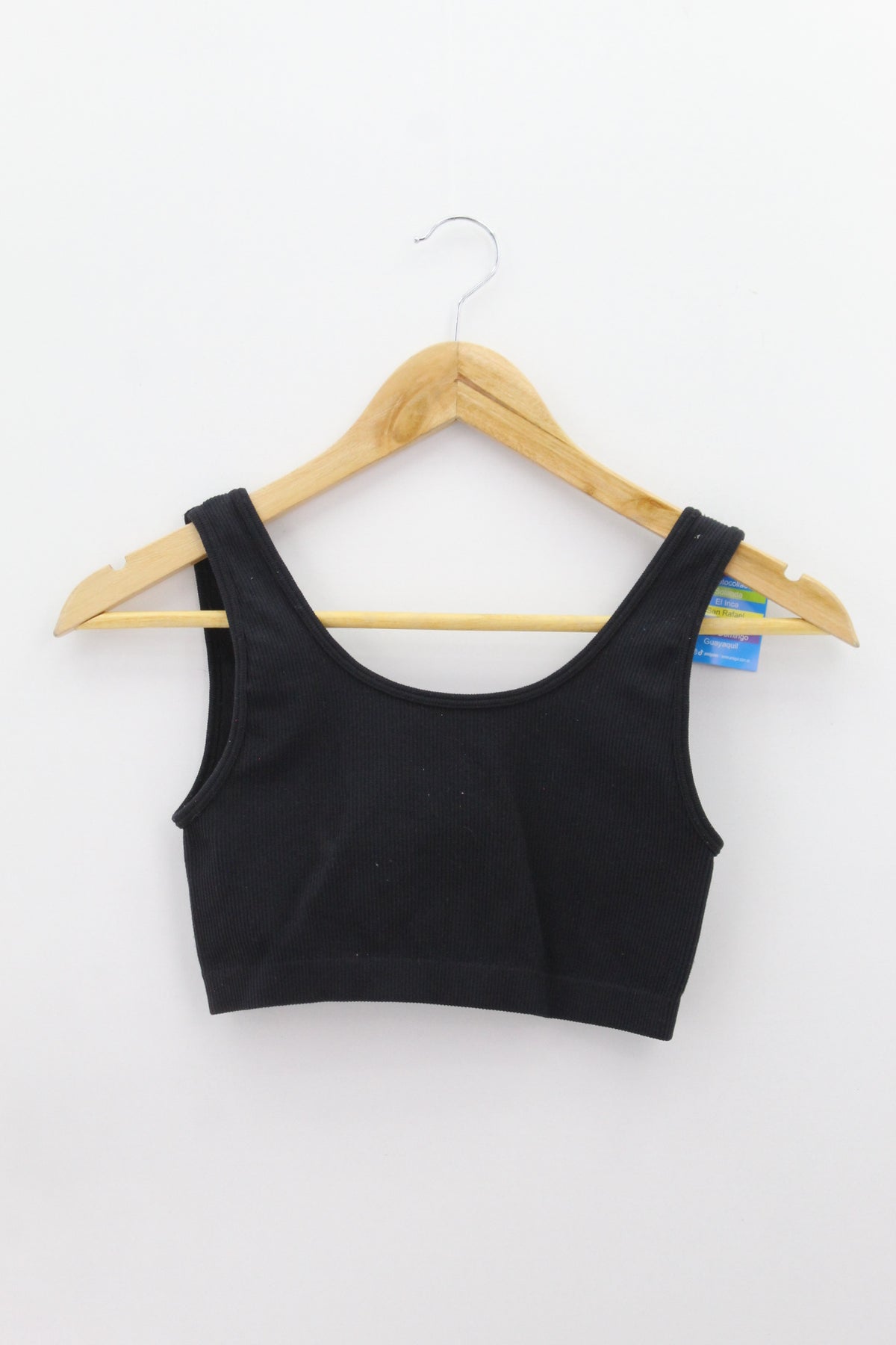 TOP Femenino BASICO SIN MANGA Pull & Bear