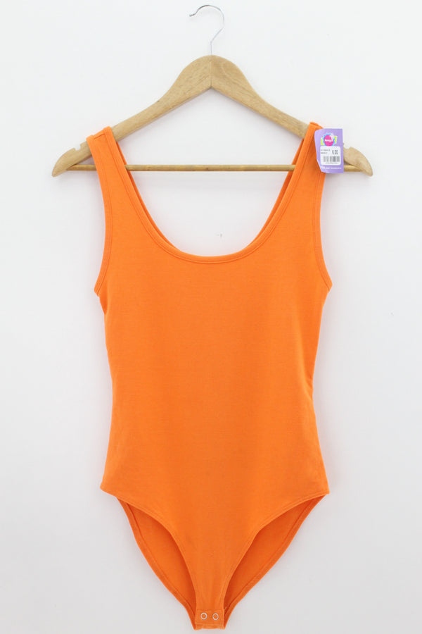 TOP Femenino BASICO SIN MANGA Forever 21
