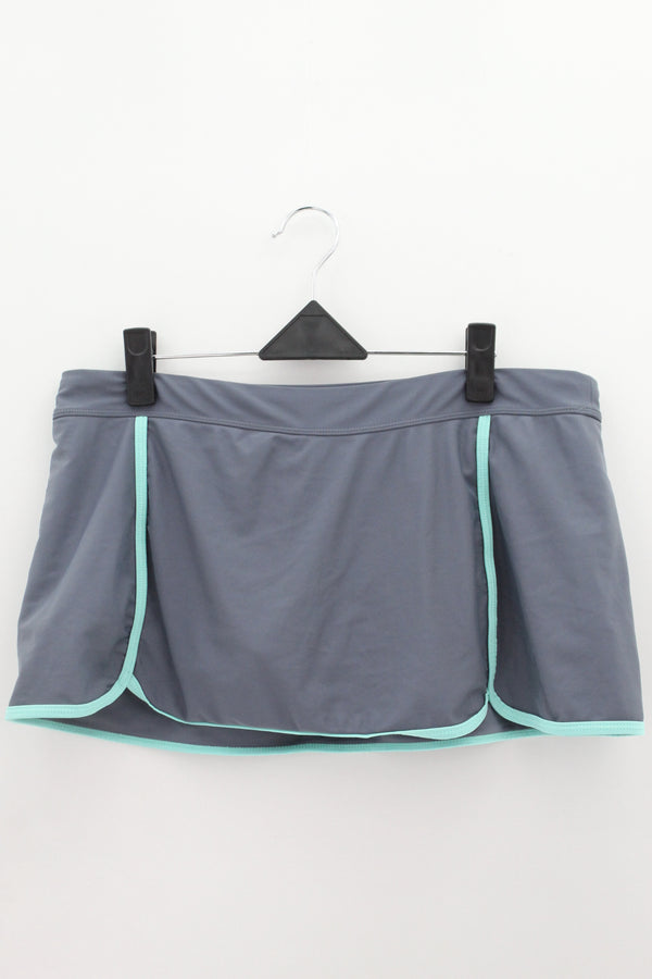 SHORT DEPORTIVO Femenino