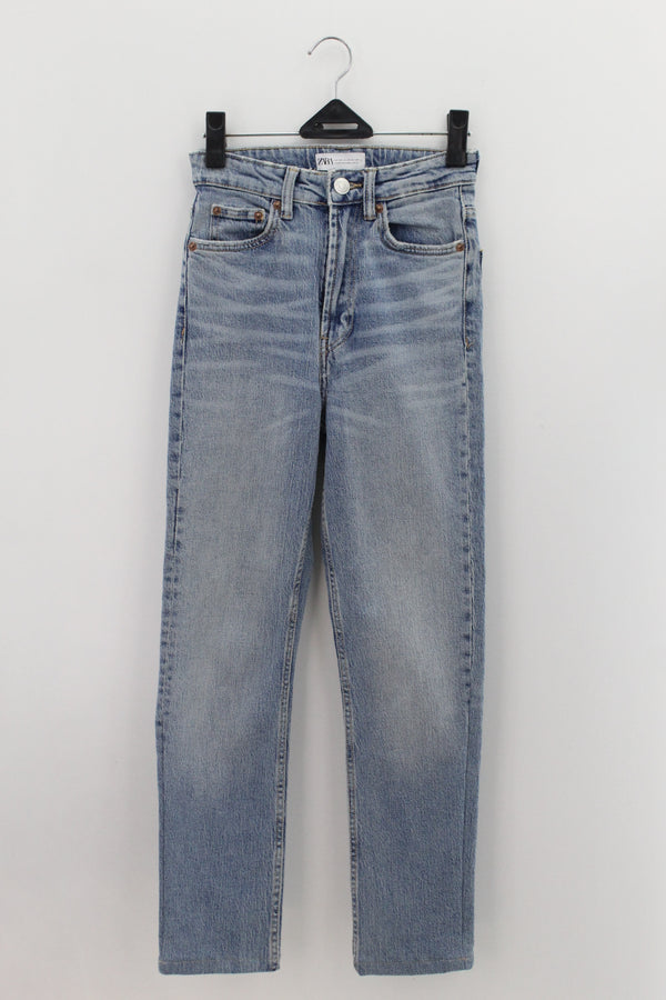 JEAN MUJER Femenino Zara