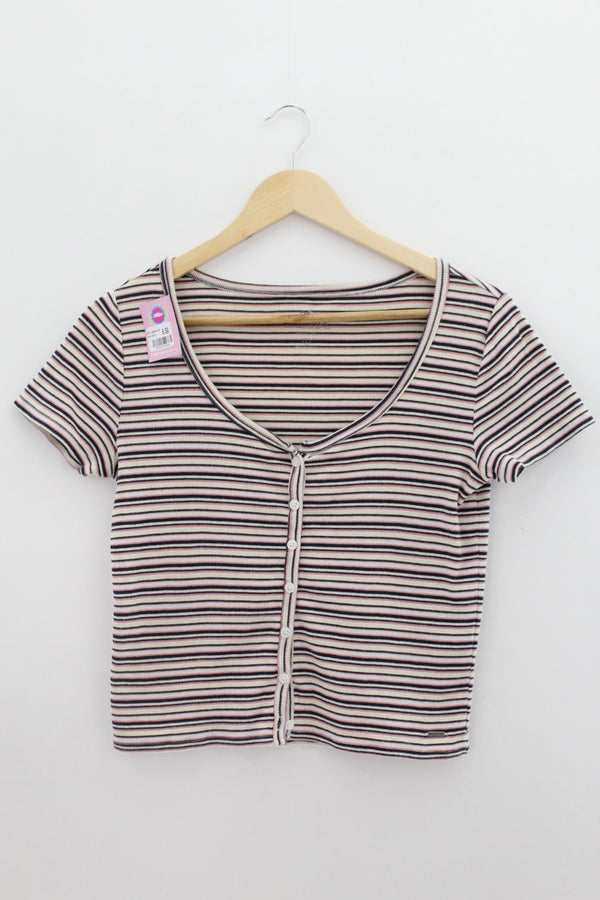 TOP Femenino BASICO CON MANGA Hollister