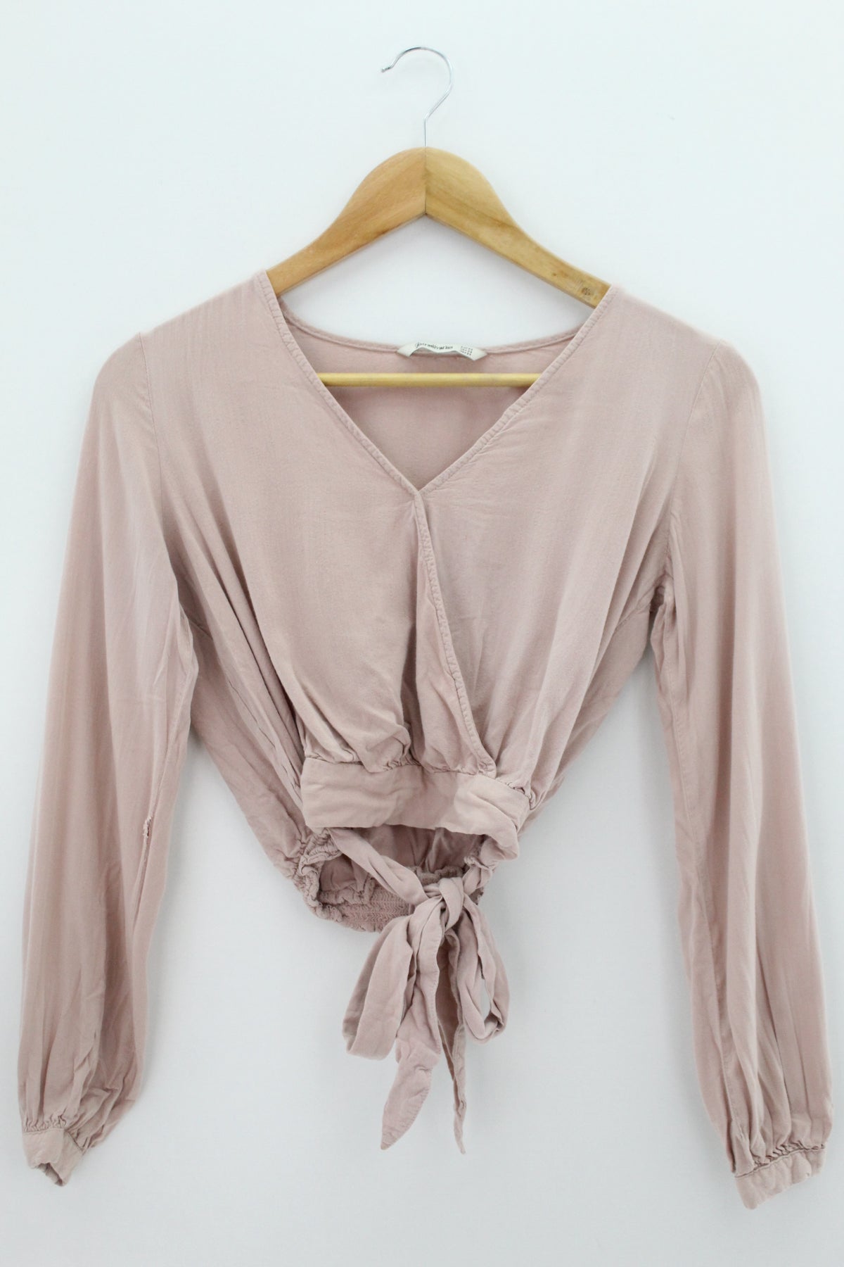TOP Femenino BASICO CON MANGA Stradivarius