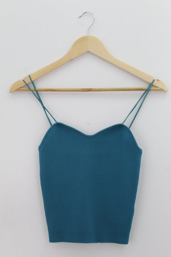 TOP Femenino BASICO SIN MANGA