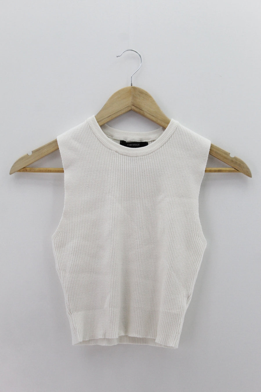 TOP Femenino BASICO SIN MANGA Forever 21