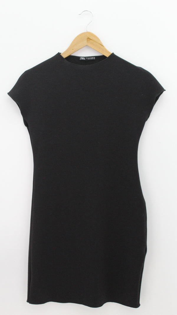 VESTIDO Femenino FORMAL/OFICINA Zara
