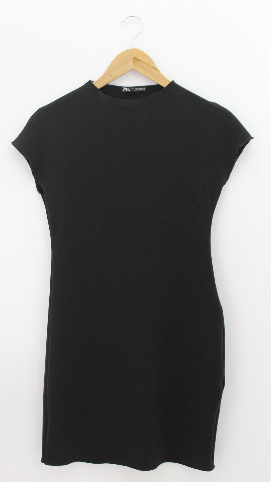 VESTIDO Femenino FORMAL/OFICINA Zara