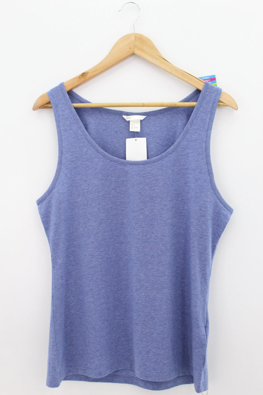TOP Femenino BASICO SIN MANGA H&M