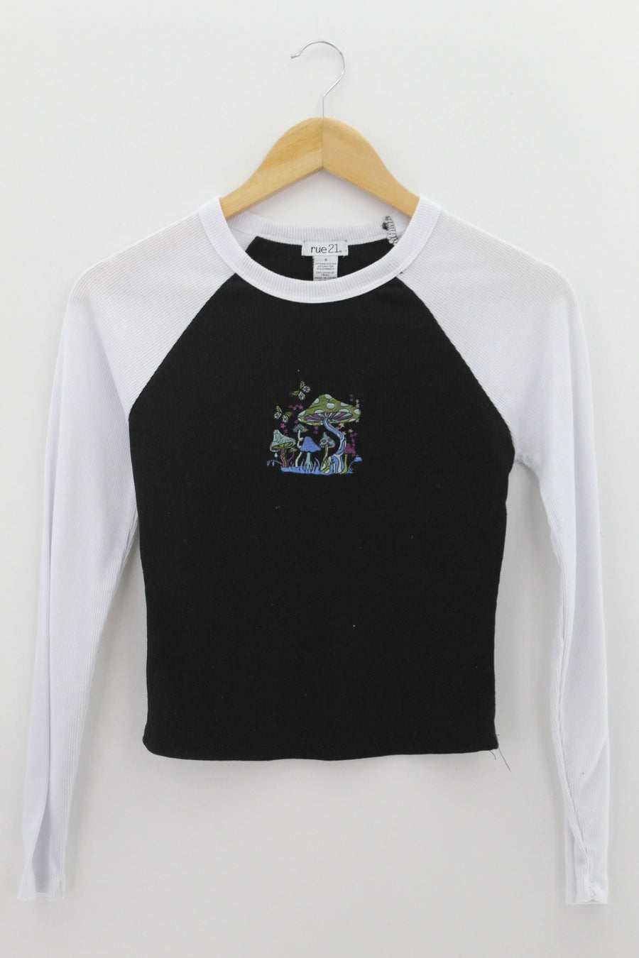 TOP Femenino BASICO CON MANGA Rue 21